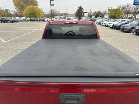 Used 2018 GMC Sierra 1500 SLE w/ SLE Value Package image 9