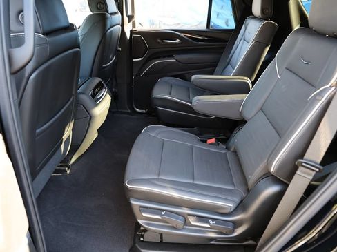 Used 2023 Cadillac Escalade Sport w/ Touring Package AWD/4WD image 18