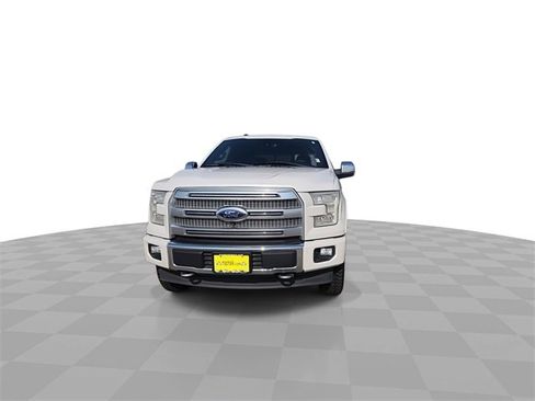 Used 2017 Ford F150 Platinum w/ Equipment Group 701A Luxury image 3