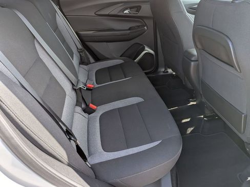Used 2025 Chevrolet TrailBlazer LT AWD/4WD image 27