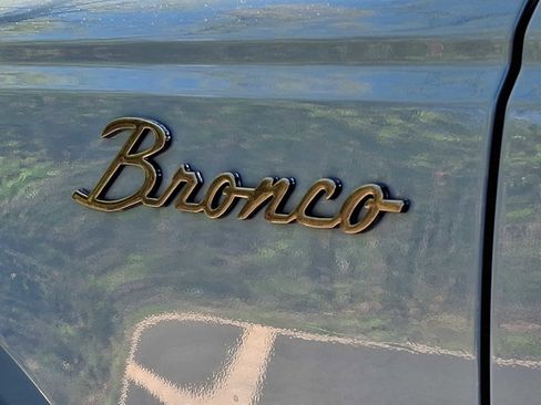 Used 2021 Ford Bronco Black Diamond w/ Sasquatch Package AWD/4WD image 30
