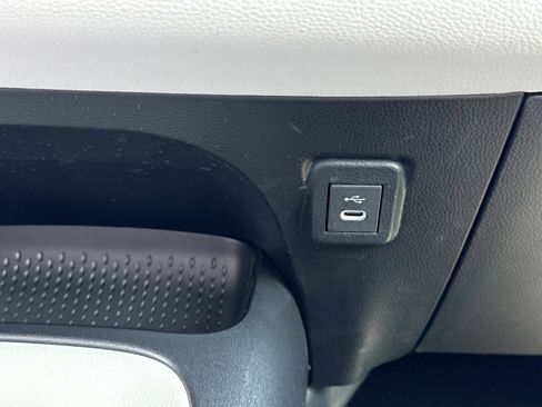 Used 2024 Toyota Corolla LE image 22