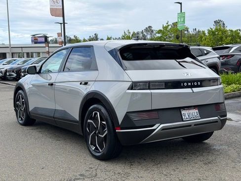 Certified 2024 Hyundai Ioniq 5 SEL image 6