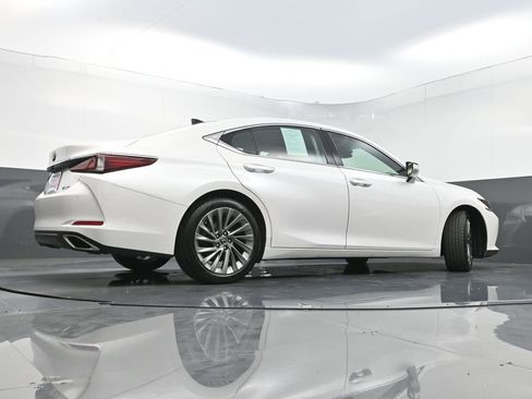 Used 2020 Lexus ES 350 Luxury image 32