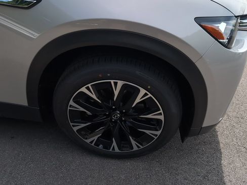 New 2026 MAZDA CX-90 Plug-In Hybrid w/ Premium Plus AWD/4WD image 4