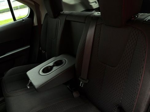 Used 2015 Chevrolet Equinox LS image 64