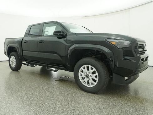 New 2025 Toyota Tacoma SR image 29