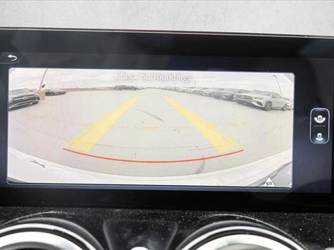 New 2026 Mercedes-Benz GLB 250 4MATIC image 17