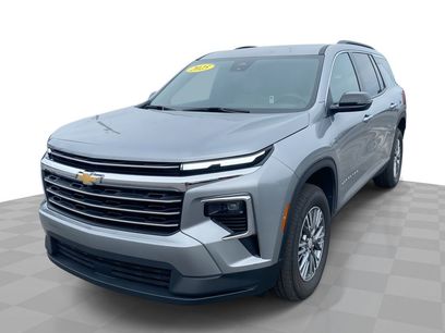 Certified 2025 Chevrolet Traverse LT