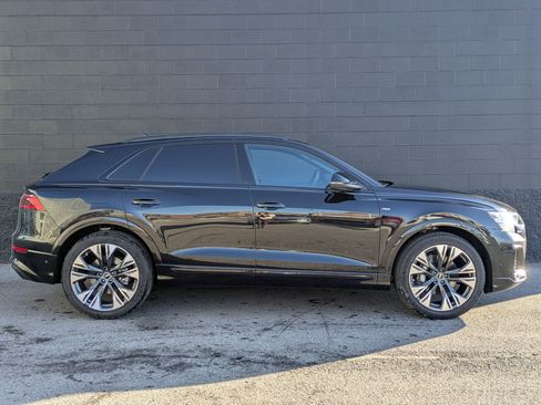 New 2026 Audi Q8 Premium Plus image 4