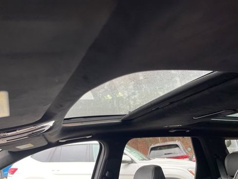 Used 2022 Hyundai Palisade Calligraphy image 11