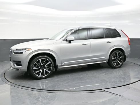 Used 2023 Volvo XC90 B6 Plus w/ Protection Package Premier AWD/4WD image 3