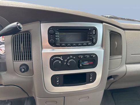 Used 2005 Dodge Ram 1500 Truck SLT RWD image 19