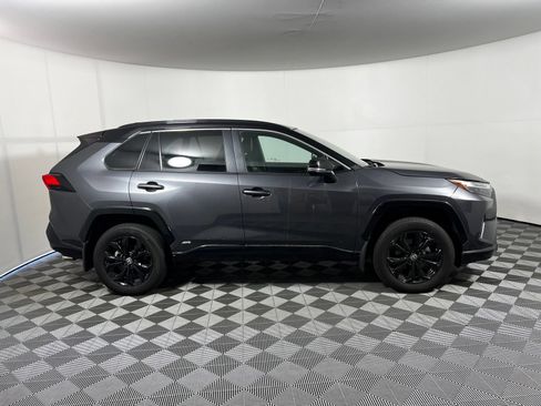 Certified 2024 Toyota RAV4 XSE w/ Weather Package AWD/4WD image 4