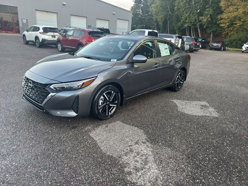 New 2025 Nissan Sentra SV w/ All-Weather Package image 10