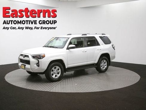 Used 2024 Toyota 4Runner SR5 image 54