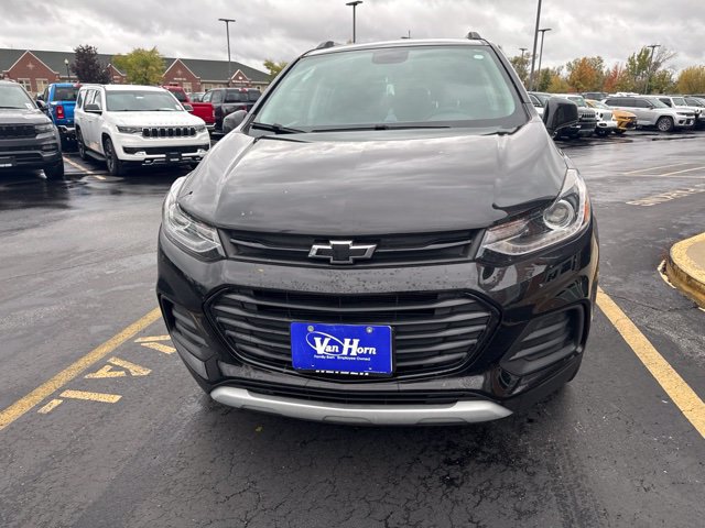 Used 2021 Chevrolet Trax LT w/ Redline Edition AWD/4WD image 5
