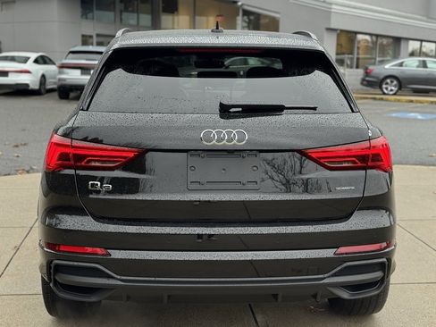 New 2025 Audi Q3 2.0T Premium image 10