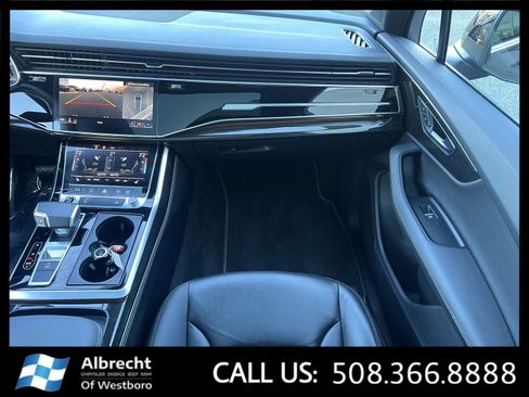 Used 2025 Audi Q7 3.0T Premium Plus image 24