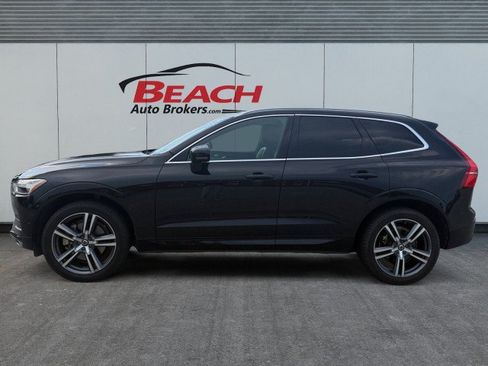 Used 2018 Volvo XC60 T6 Momentum w/ Convenience Package AWD/4WD image 7