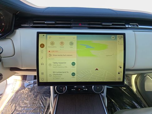 Certified 2023 Land Rover Range Rover SE AWD/4WD image 23