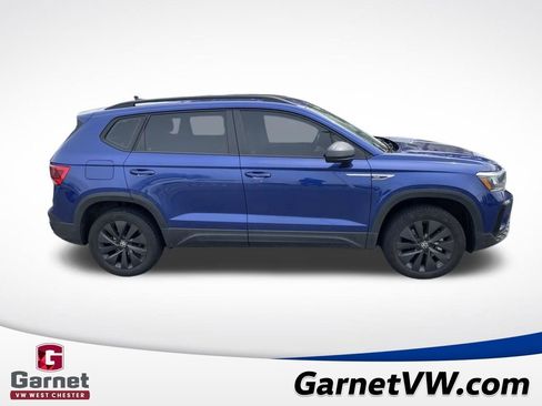 Used 2023 Volkswagen Taos S image 7