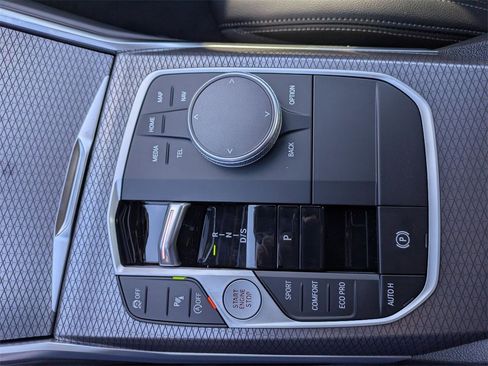 New 2026 BMW 330i xDrive Sedan w/ M Sport Package image 28