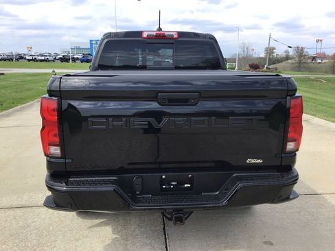 Used 2024 Chevrolet Colorado Z71 w/ Z71 Convenience Package 2 AWD/4WD image 5