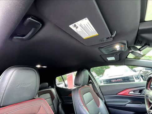 Used 2024 Chevrolet Equinox EV RS FWD image 27