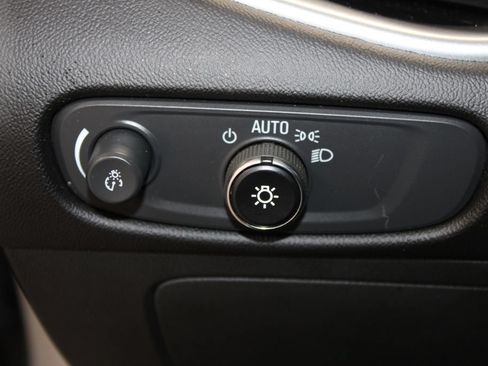 Used 2025 Chevrolet Malibu LT FWD image 44