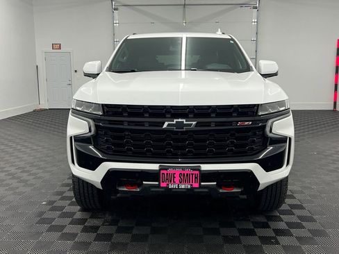 Used 2024 Chevrolet Tahoe Z71 w/ Luxury Package image 5