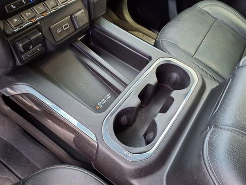 Used 2019 Chevrolet Silverado 1500 LTZ w/ LTZ Plus Package image 25