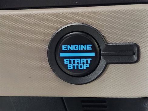 Used 2023 Ford Bronco Wildtrak image 28