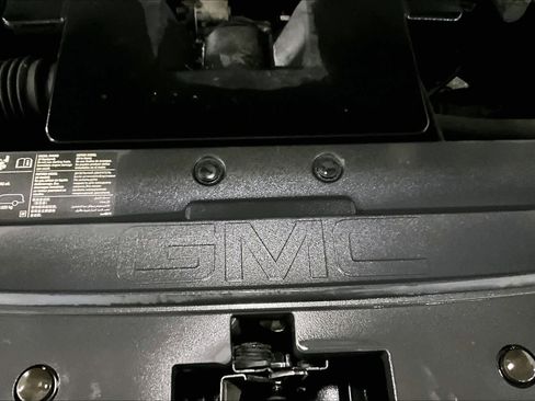 Used 2018 GMC Sierra 1500 SLT w/ Enhanced Driver Alert Package RWD image 32