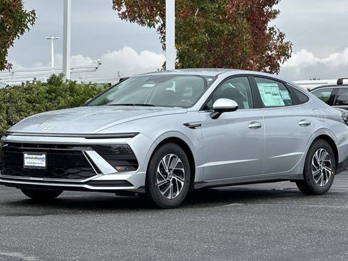 New 2026 Hyundai Sonata Blue image 8