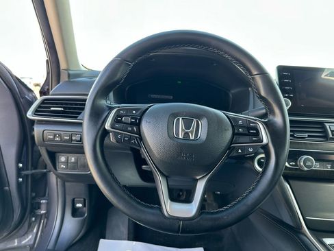 Used 2021 Honda Accord Touring image 34