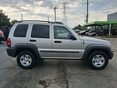 Used 2004 Jeep Liberty Sport w/ PWR Convenience Group RWD image 4