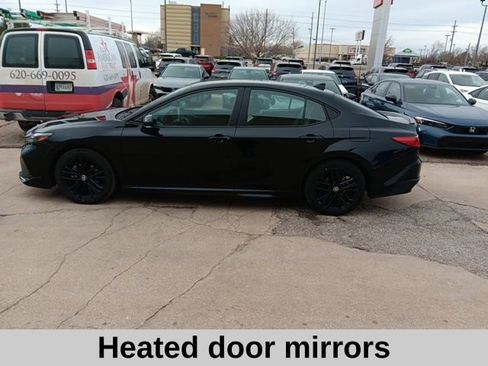 Used 2025 Toyota Camry SE image 8