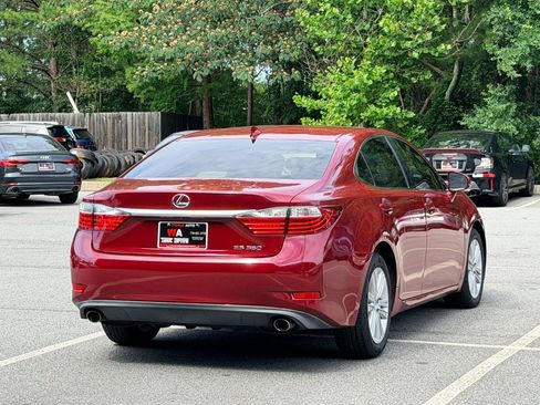 Used 2015 Lexus ES 350 w/ Premium Package FWD image 5