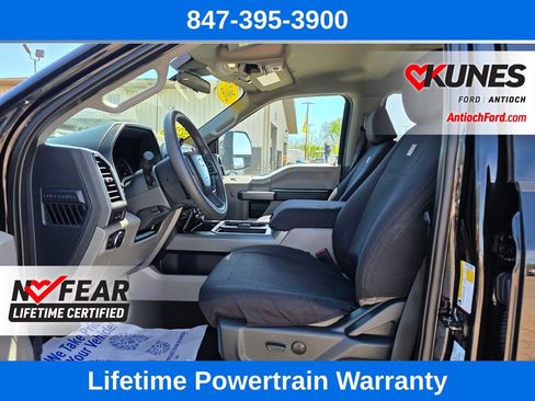 Used 2022 Ford F250 XLT w/ Black Appearance Package AWD/4WD image 19