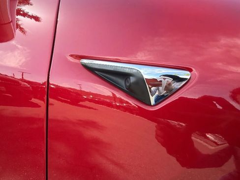 Used 2018 Tesla Model 3 Long Range RWD image 15