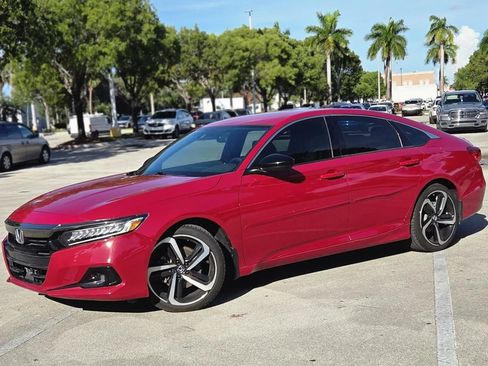 Used 2022 Honda Accord Sport image 4