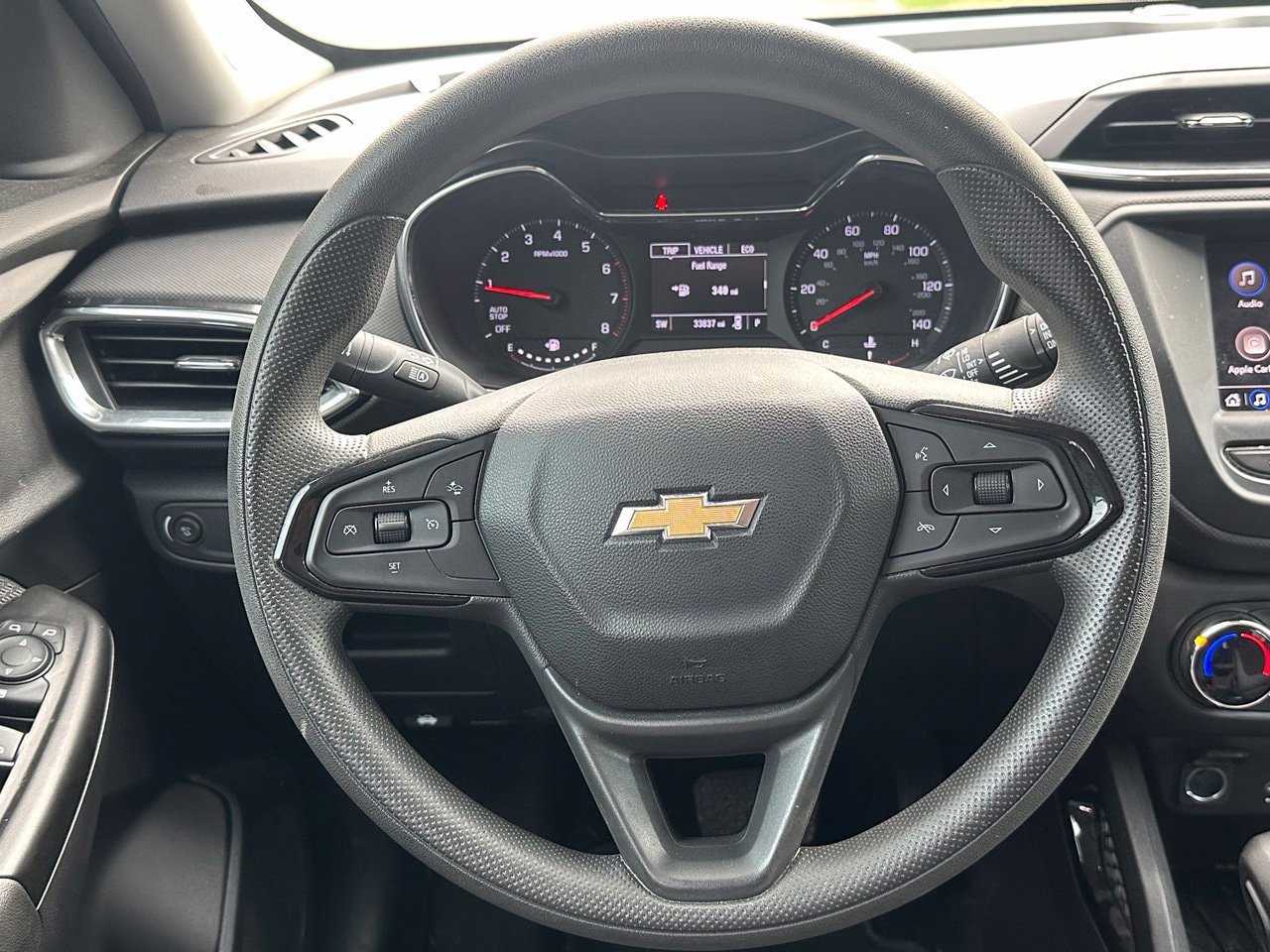 Used 2023 Chevrolet TrailBlazer LT FWD image 14