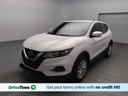 Used 2021 Nissan Rogue Sport S image 1