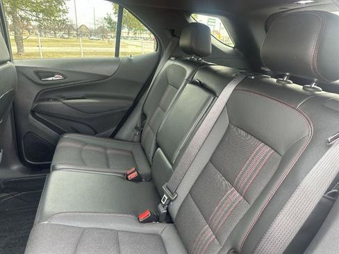 Used 2023 Chevrolet Equinox RS w/ LPO, Floor Liner Package image 22