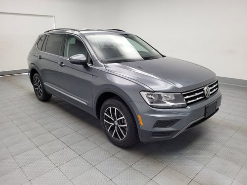 Used 2021 Volkswagen Tiguan SE AWD/4WD image 13