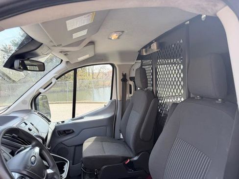 Used 2019 Ford Transit 250 130 Low Roof w/ Exterior Upgrade Package image 20