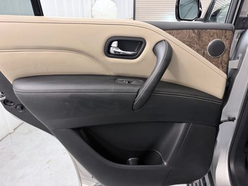 Certified 2023 INFINITI QX80 Premium Select w/ All-Season Package RWD image 25