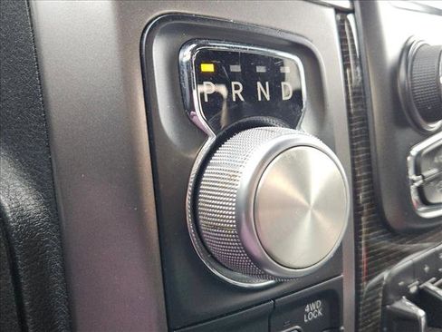 Used 2018 RAM 1500 Limited image 12