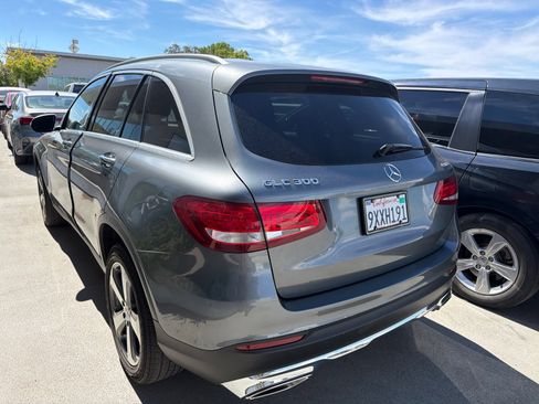 Certified 2018 Mercedes-Benz GLC 300 4MATIC image 4